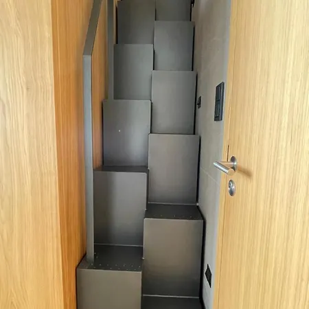Nero Apartament