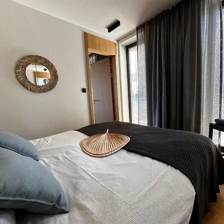 Nero Apartament